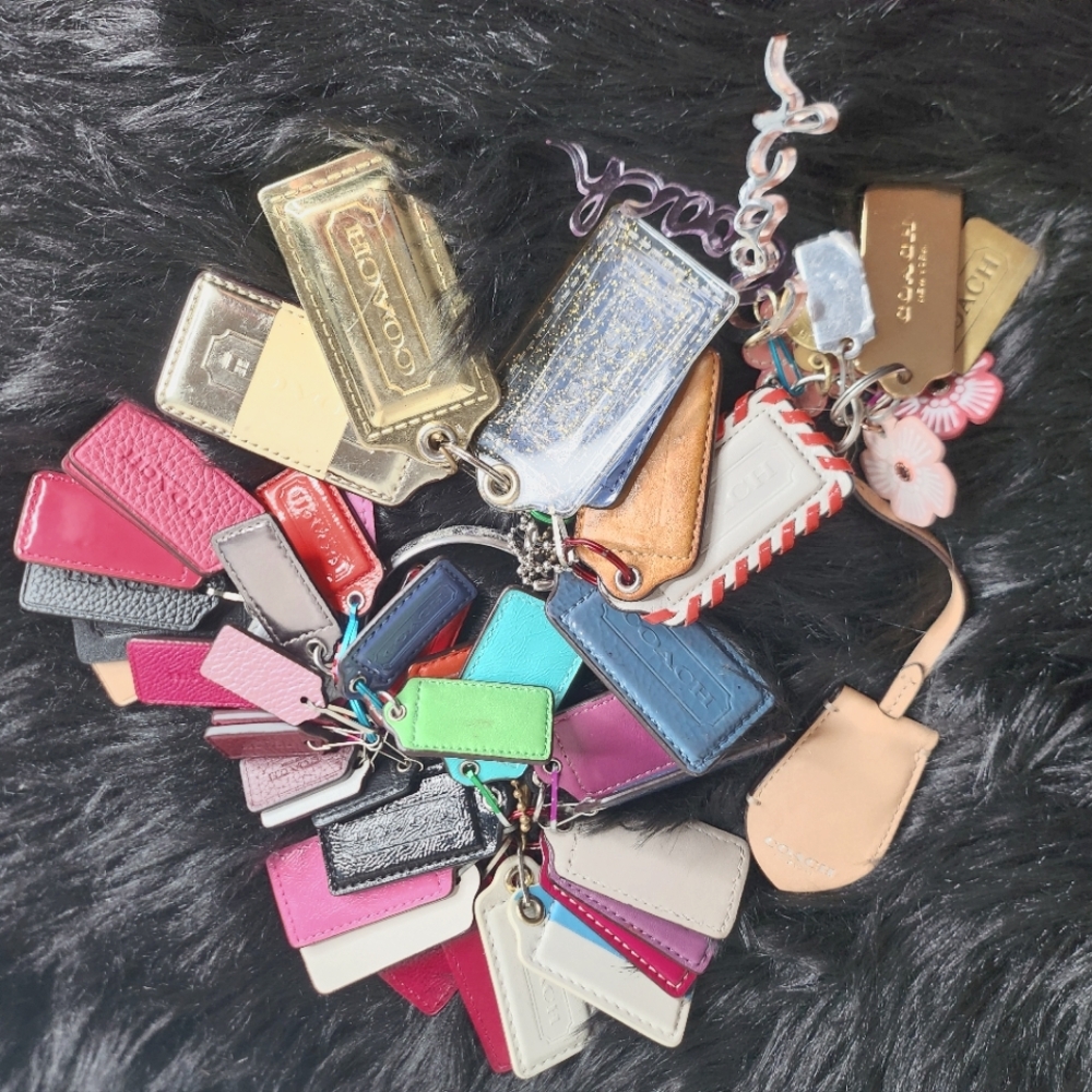 Lot or individual COACH tags